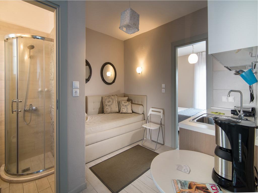 Frau Irenes Haus Apartment Sarti Bagian luar foto