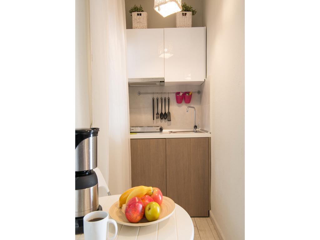Frau Irenes Haus Apartment Sarti Bagian luar foto